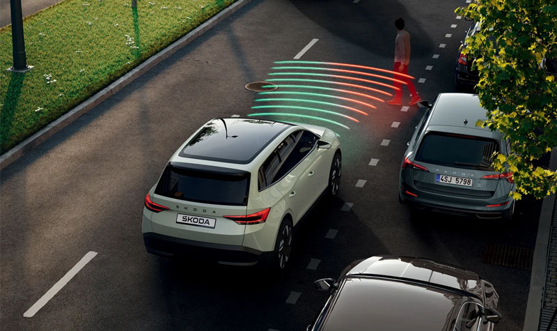 Visualisation of a Skoda's front sensors activating