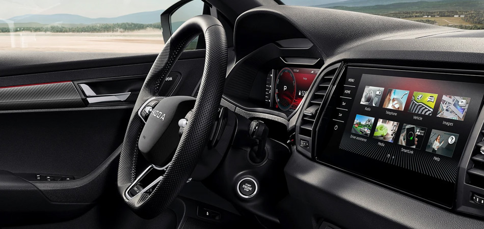 Steering wheel and drivers cockpit in a Skoda Sportline