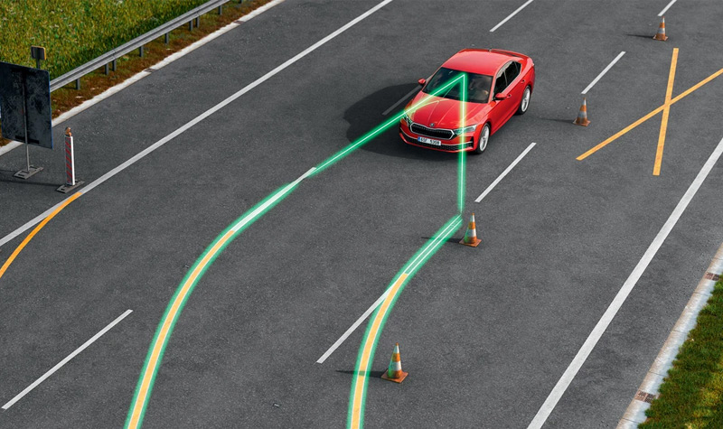 Graphic showing a Skoda reading changing lane lines