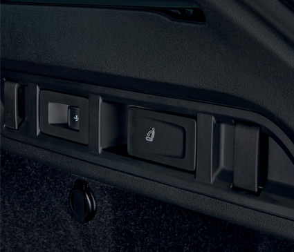 Boot buttons in the rear of a Skoda