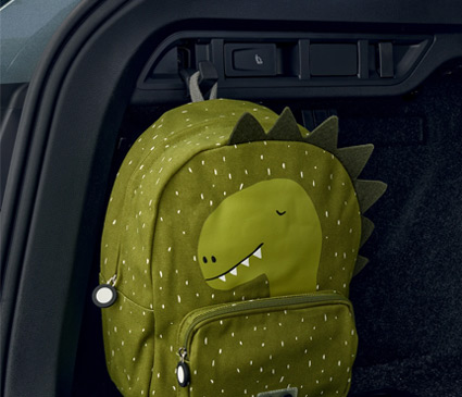 A childs bag on a hook in a Skoda